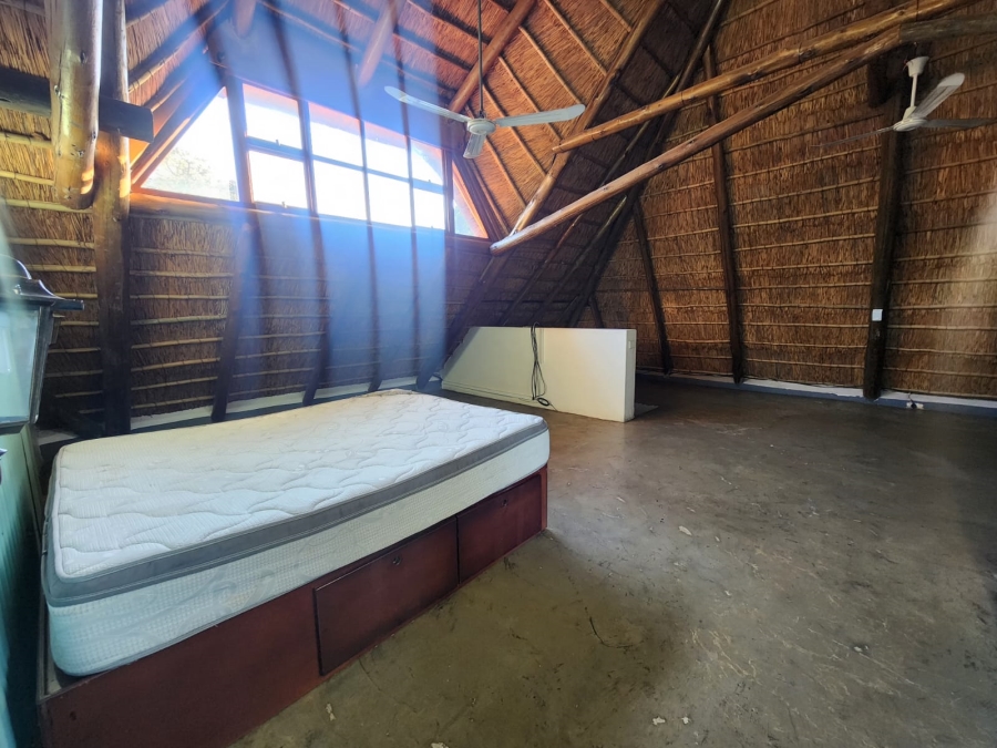 5 Bedroom Property for Sale in Cashan North West